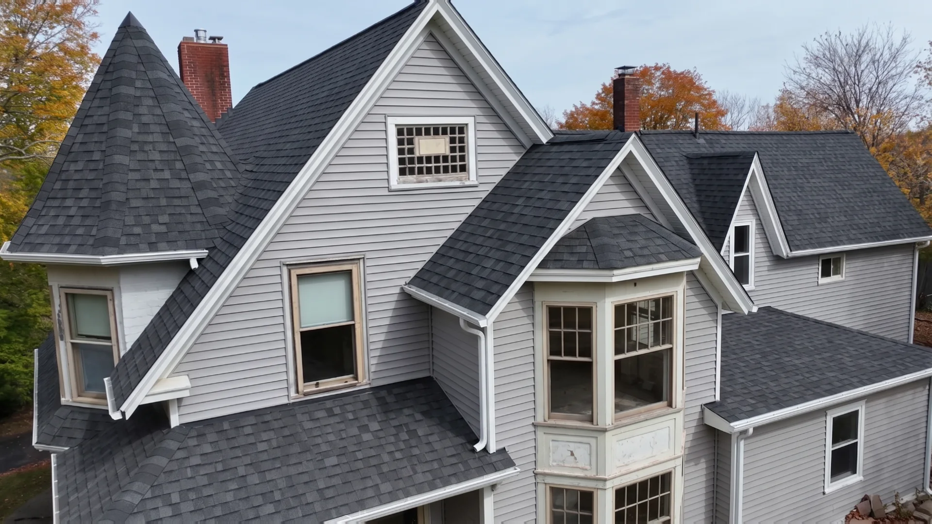 7 Main Street after the replacement, new charcoal architectural shingles